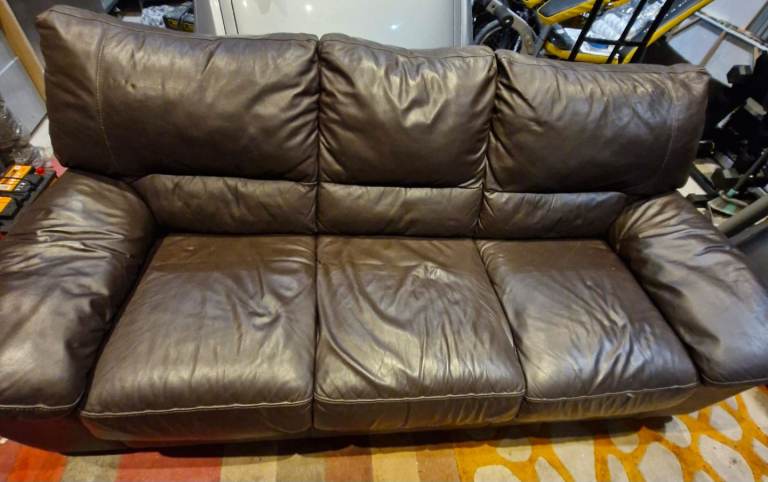 Free leather 3 seater