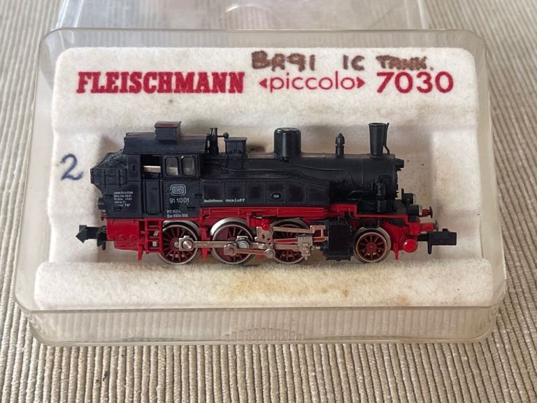 N Gauge Fleischmann Piccolo 7030 Locomotive 