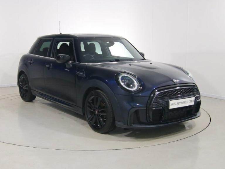 MINI HATCHBACK 1.5 Cooper Sport 5dr