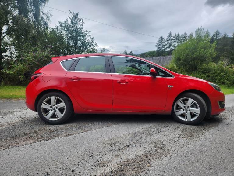 Vauxhall, ASTRA, Hatchback, 2015, Manual, 1956 (cc), 5 doors