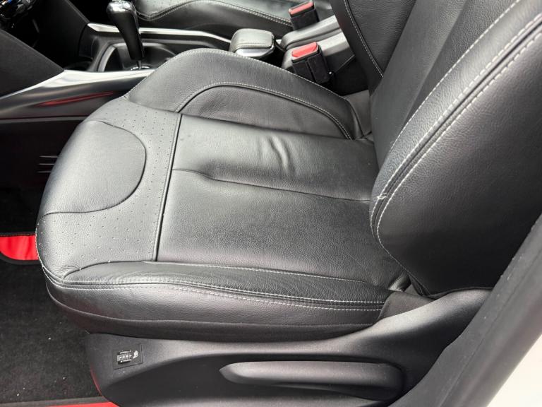 2014 Peugeot 2008 1.6 e-HDi Allure 5dr EGC HATCHBACK Diesel Automatic