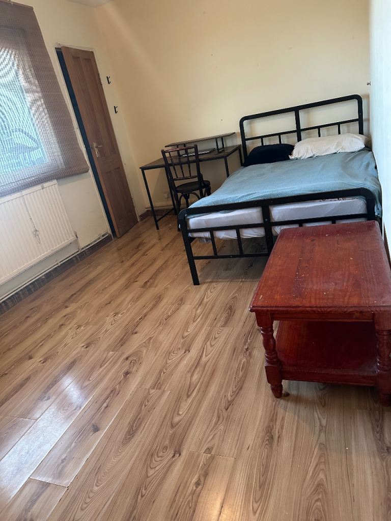 Double room to rent 