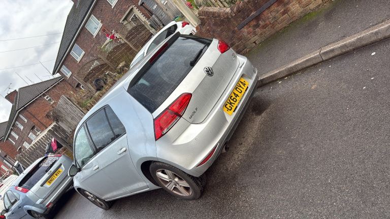 Volkswagen, GOLF, Hatchback, 2014, Semi-Auto, 1598 (cc), 5 doors