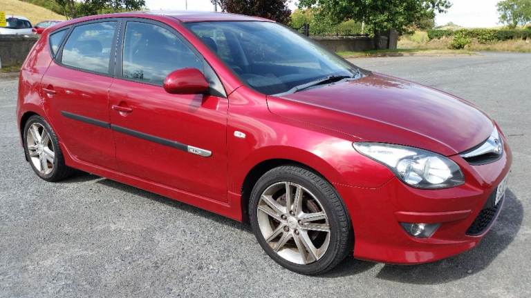 *!*£35 A YEAR ROAD TAX*!* 2011 HYUNDAI I30 1.6 PREMIUM CRDI **MOT D TO 11 FEB 2027** 