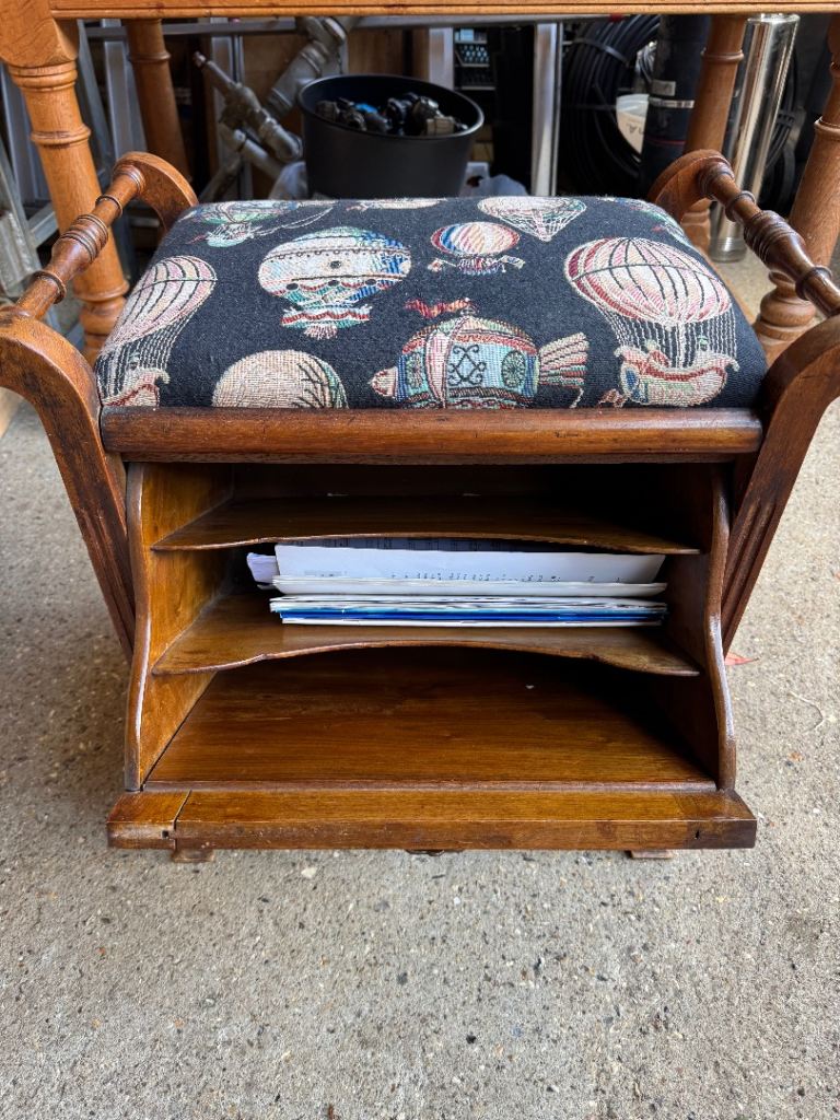 Beautiful wood piano stool with opening door for books 