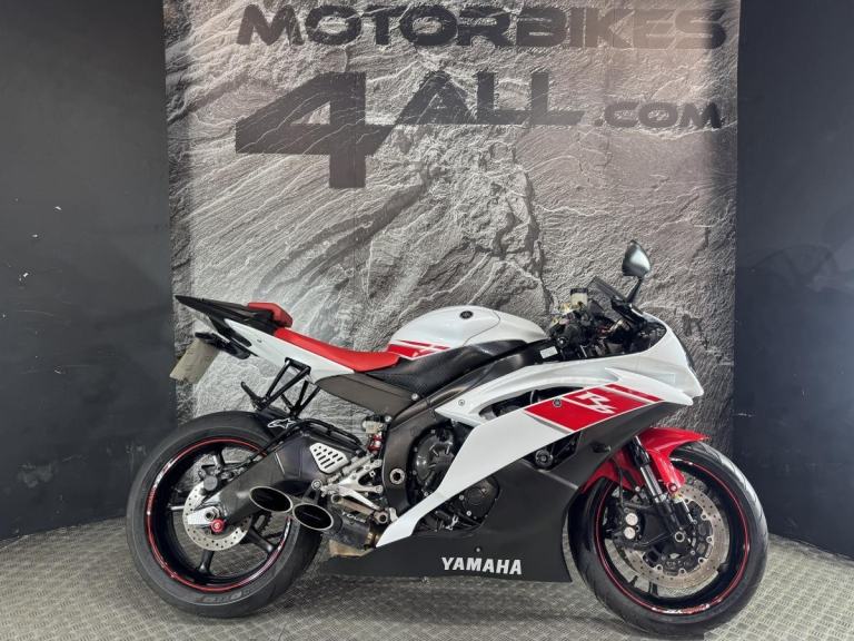 YAMAHA R6 2008