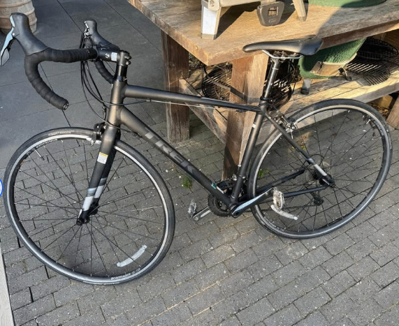 TREK Lexa Road Bike – Black, Good Condition