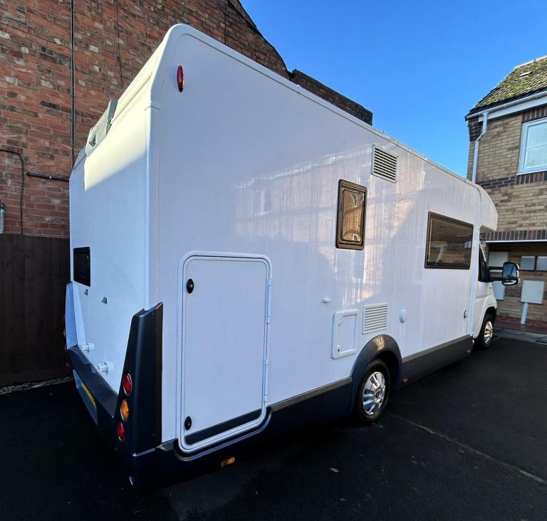 2019 ROLLER TEAM AUTO-ROLLER 707 6 BERTH BUNK BEDS GARAGE Motorhome for Sale