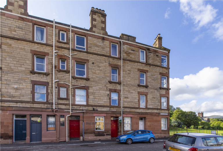 1 Bedroom, Unfurnished, Main door Flat in Watson Crescent, Polwarth  