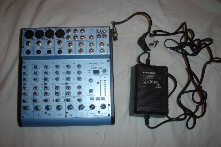 image for ALESIS MIXING DESK 8 CHANNELS HARDLY USED - IDEAL FOR DJ OR SMALL BAND/GROUP