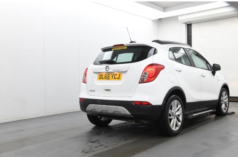 2016 Vauxhall Mokka X 1.6i Active 5dr HATCHBACK Petrol Manual