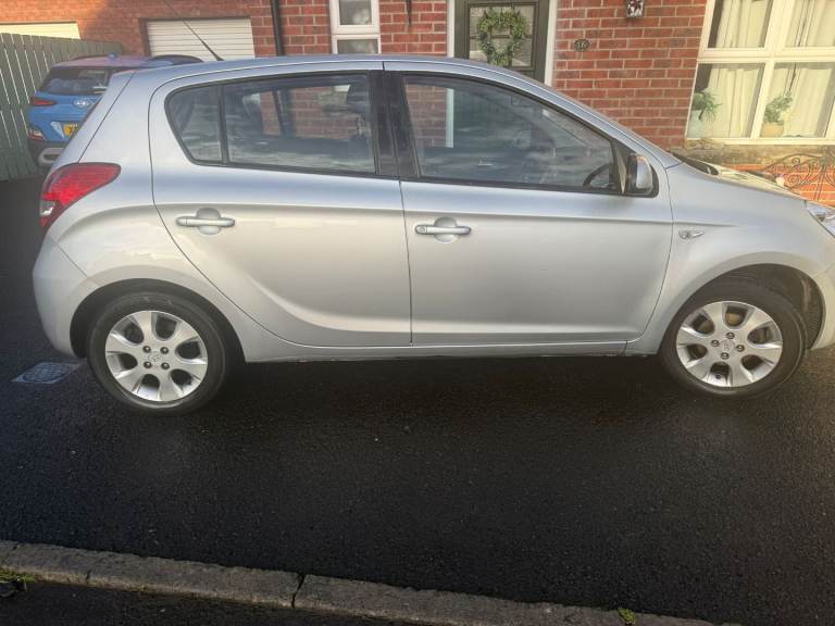 Hyundai, I20, Hatchback, 2011, Manual, 1248 (cc), 5 doors