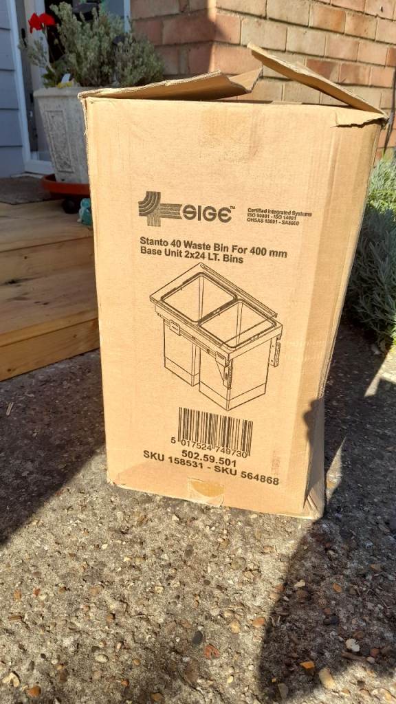 Santo 40 waste bin