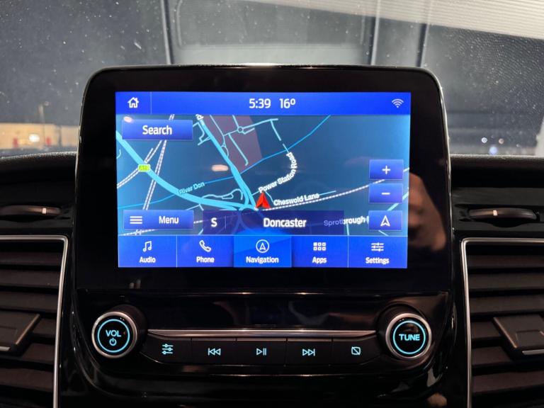 2022 Ford Tourneo Custom 2.0 EcoBlue 130ps L/R 8 Seater Titanium Auto MPV DIESEL Automatic