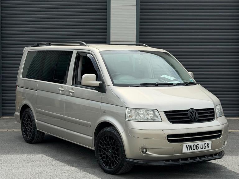 2006 Volkswagen Caravelle 2.5 TDI Pure Drive Executive Euro 4 5dr MPV Diesel Manual