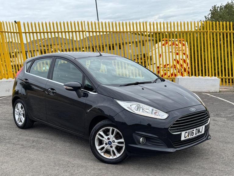 2016 Ford Fiesta 1.25 82 Zetec 5dr HATCHBACK PETROL Manual
