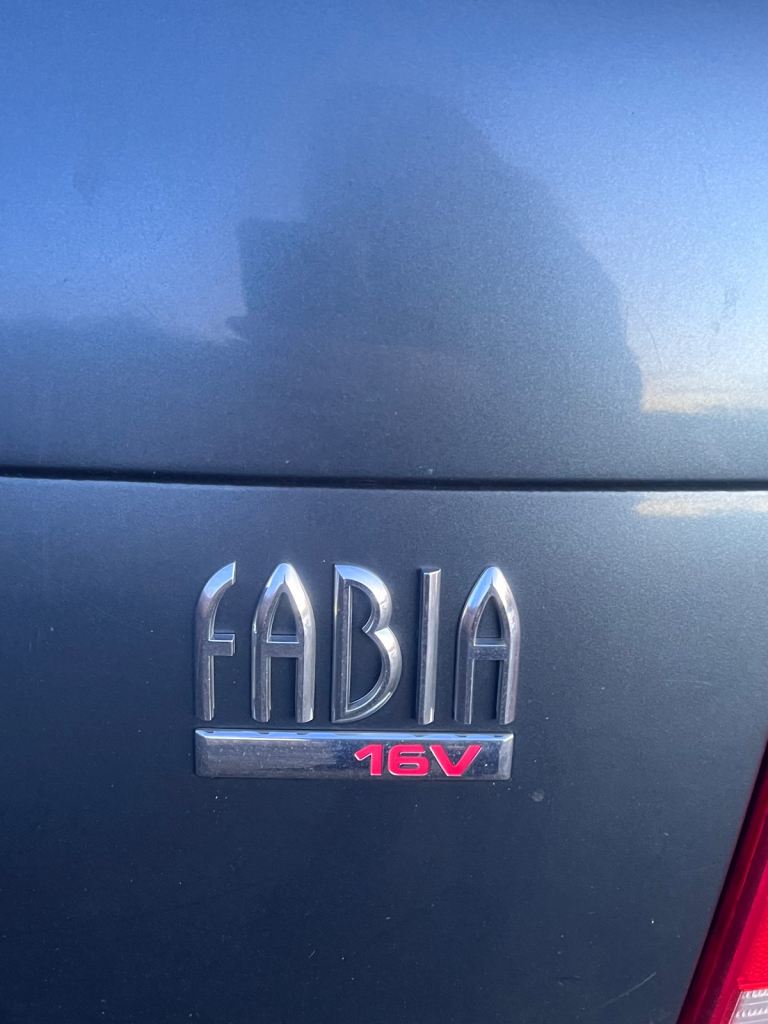 Skoda, FABIA, Saloon, 2005, Manual, 1390 (cc), 4 doors