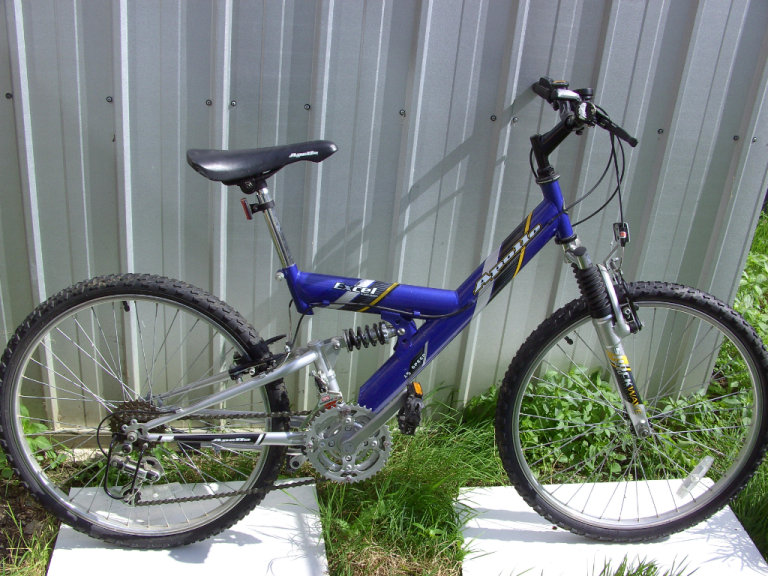 Apollo excel 15 speed bike