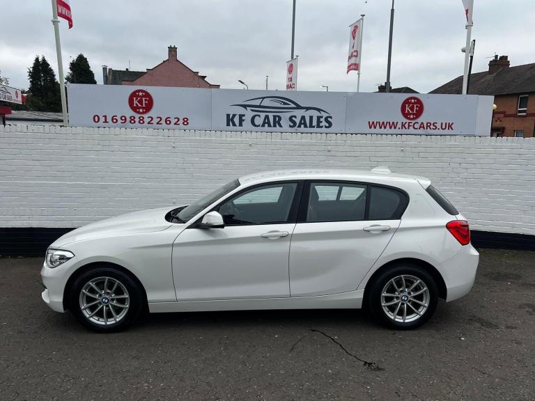2018 BMW 1 Series 116d SE Business 5dr [Nav/Servotronic] HATCHBACK DIESEL Manual