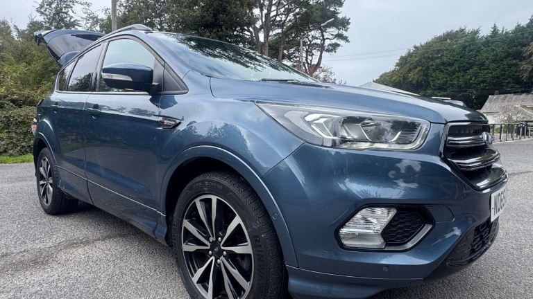 Ford, KUGA, Hatchback, 2020, Manual, 1997 (cc), 5 doors