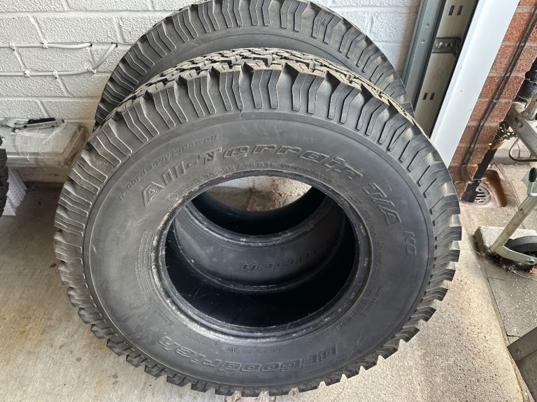 BF GOODRICH  A/T ALL TERRAIN 265 75 16 TYRES