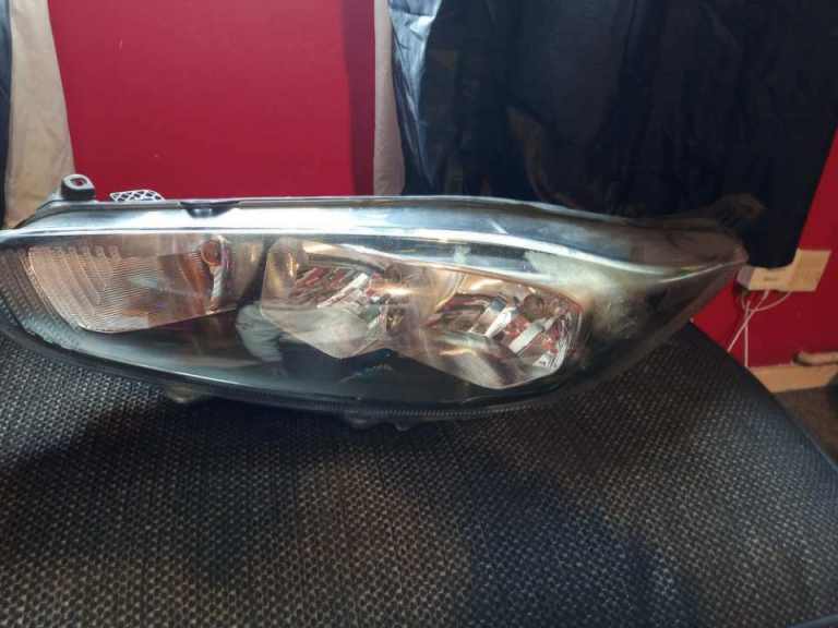 2016 fiesta 7.5 passenger headlight