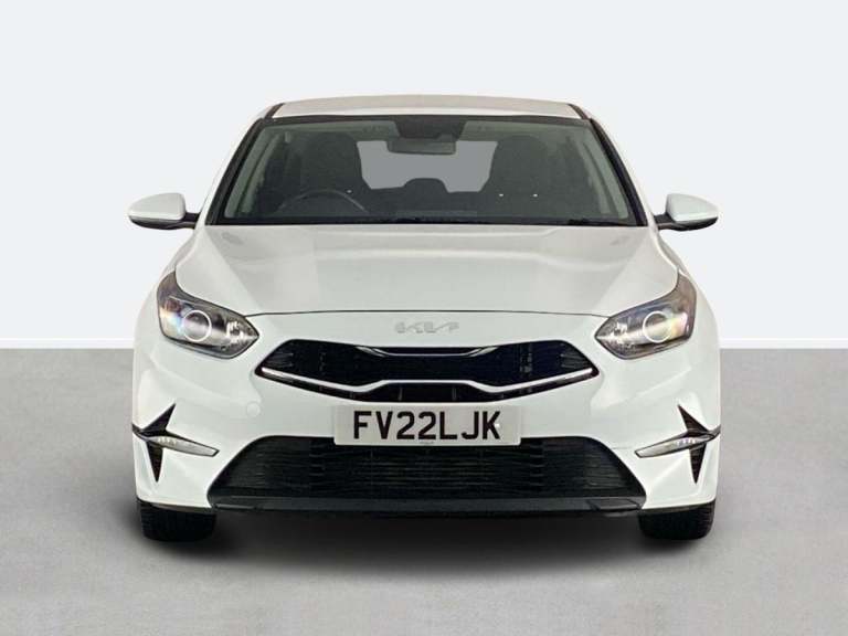 2022 Kia Ceed 1.0T GDi ISG 2 5dr Hatchback PETROL Manual