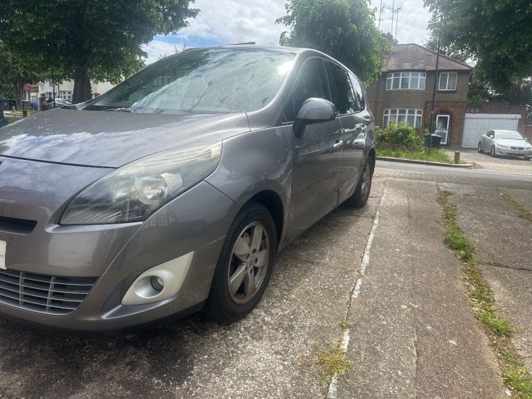 Renault, 7 Seater GRAND SCENIC, MPV, 2011, Manual, 1598 (cc), 5 doors