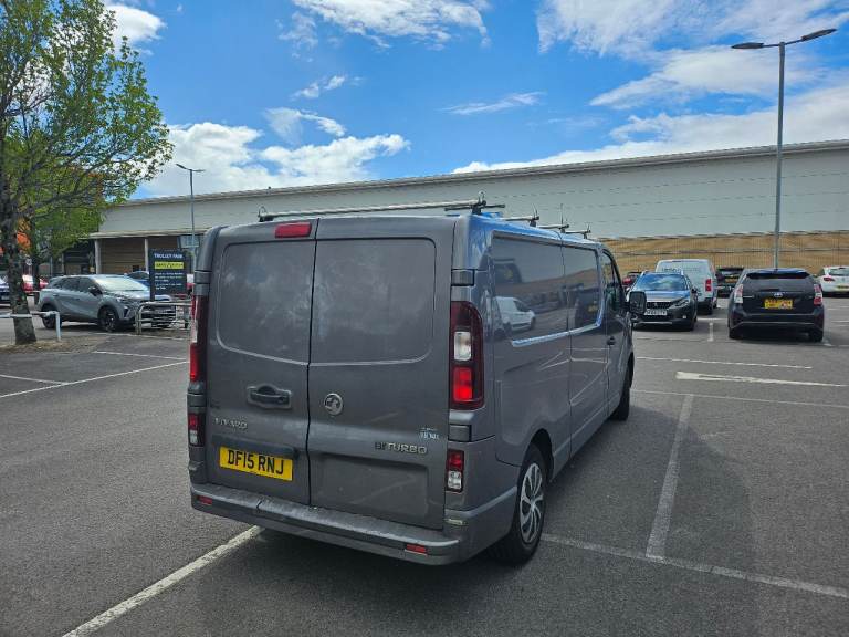 Vauxhall, VIVARO, Panel Van, 2015, Manual, 1598 (cc)