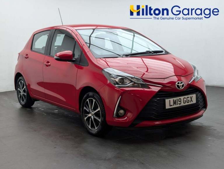 2019 Toyota Yaris 1.5 VVT-i Icon Tech Hatchback 5dr Petrol Manual Euro 6 (111 ps) - REVERSE C HAT...