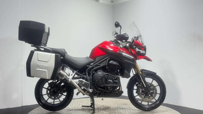 Triumph Explorer [Phone number removed]K STUNNING ADVENTURE BIKE FULL LUGGAGE DO ANYTHING 