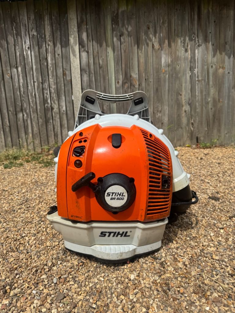 Stihl BR600 backpack blower 
