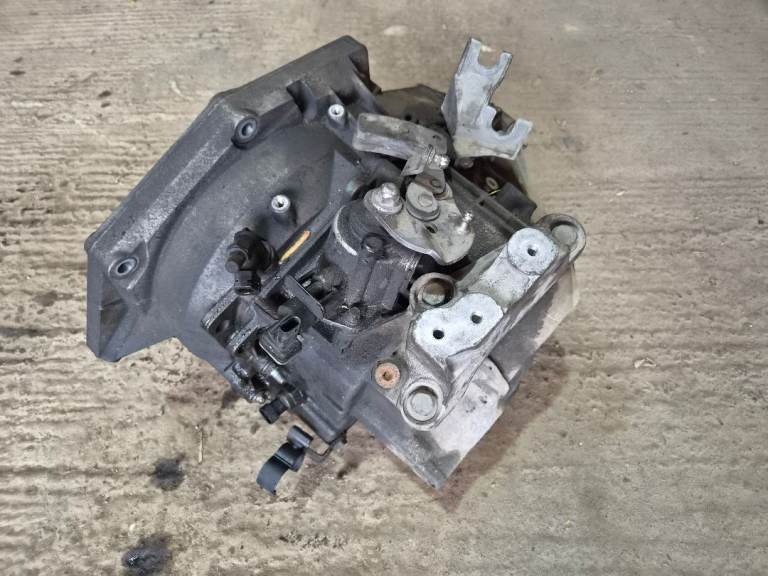 Vauxhall Astra MK6 J 2.0 CDTI F40 6 speed gearbox