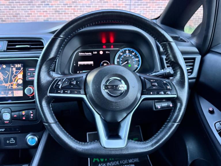  Nissan Leaf 40kWh Acenta Auto 5dr Electric Automatic