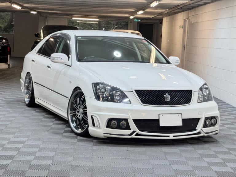 Toyota Crown GRS180 2.5 V6 Athlete Saloon JDM VIP Petrol Automatic