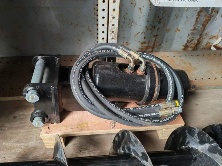 Auger Post Hole Digger to suit 30mm Pins