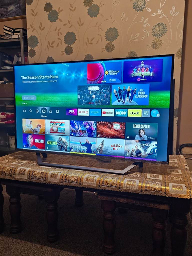 Hisense QLED 4K Smart TV - As Good As New