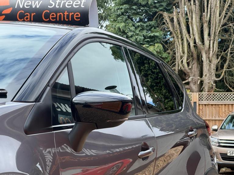 2017 Renault Captur 0.9 TCe ENERGY Dynamique S Nav Euro 6 (s/s) 5dr HATCHBACK Petrol Manual