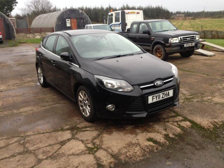FORD FOCUS TITANIUM 1.6 TDCI. 8 MONTHS MOT £20 ROAD TAX. 60 MPG DIESEL DELIVERY AVAILABLE