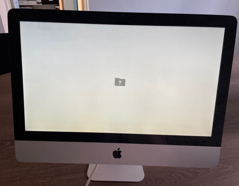 2 x 2011 iMacs in working order