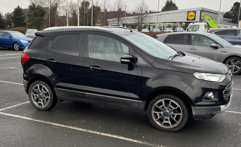 Ford, ECOSPORT, Hatchback, 2015, Manual, 998 (cc), 5 doors