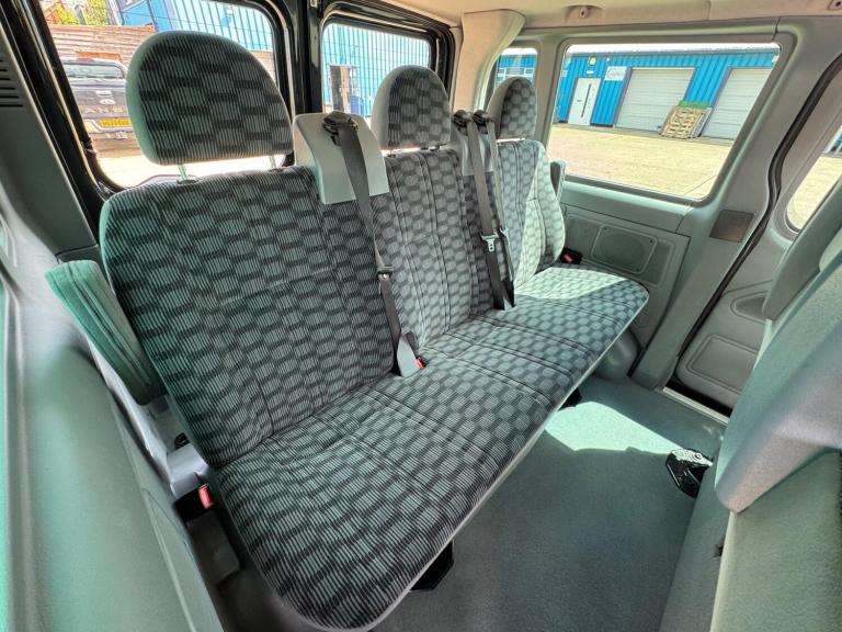 2009 Ford Transit Low Roof 8 Seater Limited TDCi 140ps MPV DIESEL Manual