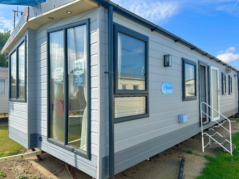 Cheap Sea View Static Caravan For Sale On The Suffolk Coast - FREE Pitch Fee Until 2028 - VIEW TODAY