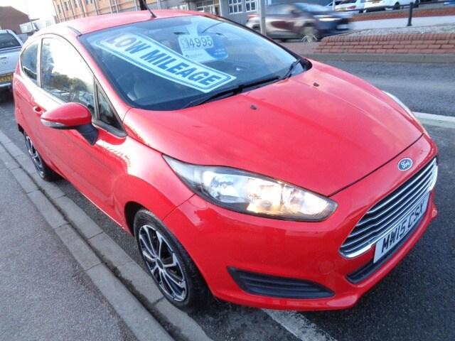 2015 Ford Fiesta 1.25 Style 3dr Low Mileage HATCHBACK Petrol Manual