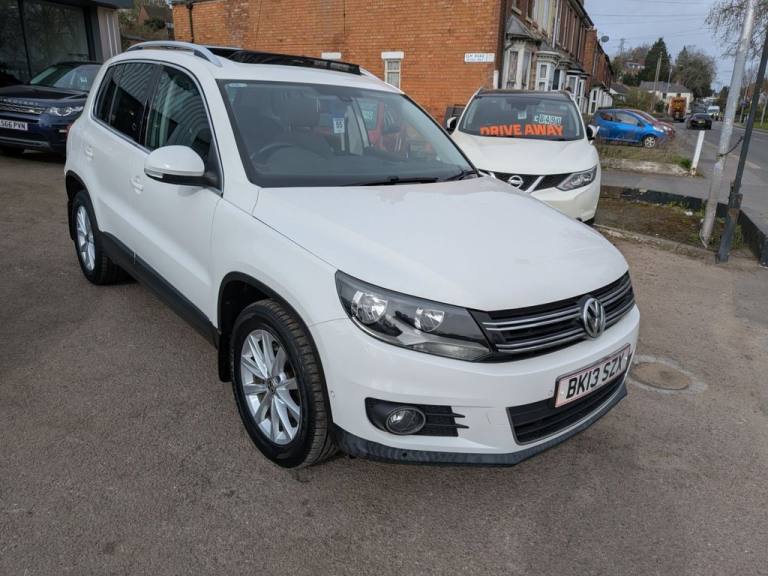 2013 Volkswagen Tiguan 2.0 TDI BlueMotion Tech SE SUV 5dr Diesel DSG 4WD Euro 5 (s/s) (140 ps) ES...