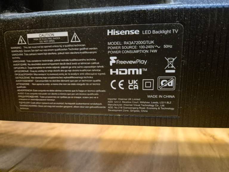 43 inch smart TV - Hisense