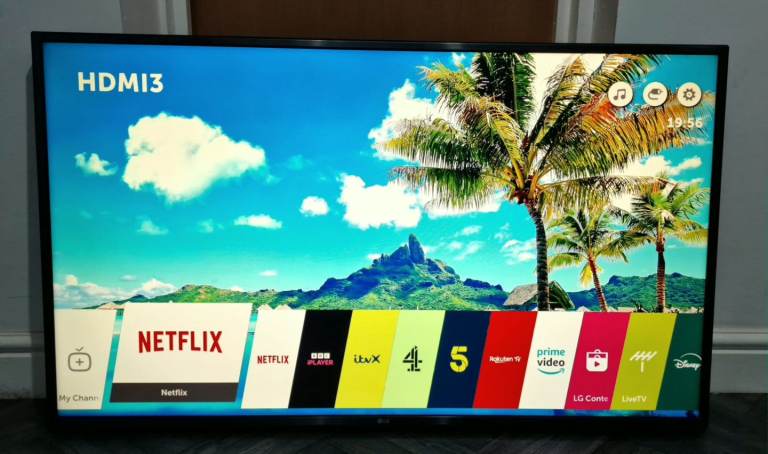 Smart TV LG 50 inch 4K UHD GOOD WORKING NO STAND
