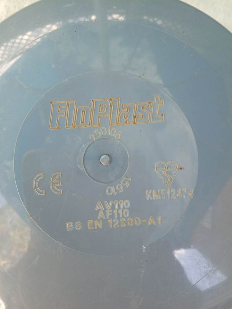 FloPlast AV110 admittance valve– As Good As New
