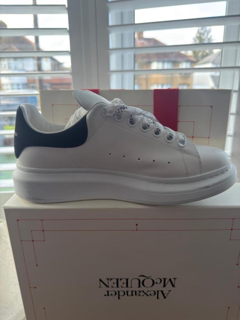 Alexander McQueen Women’s trainers 