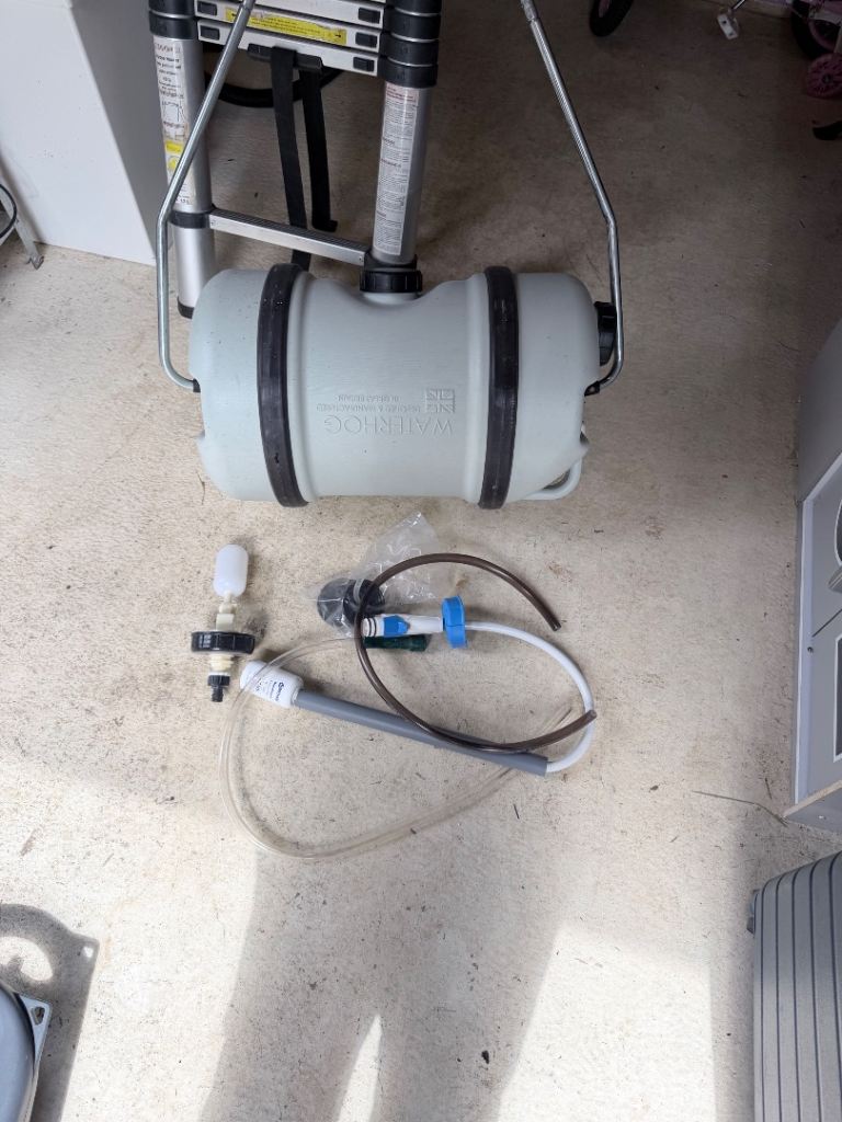 Caravan water hog water carrier 